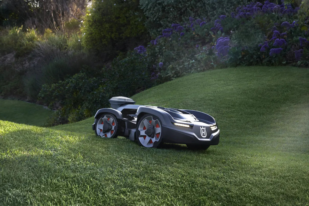 Husqvarna Automower® 435X AWD NERA med trådløs teknologi