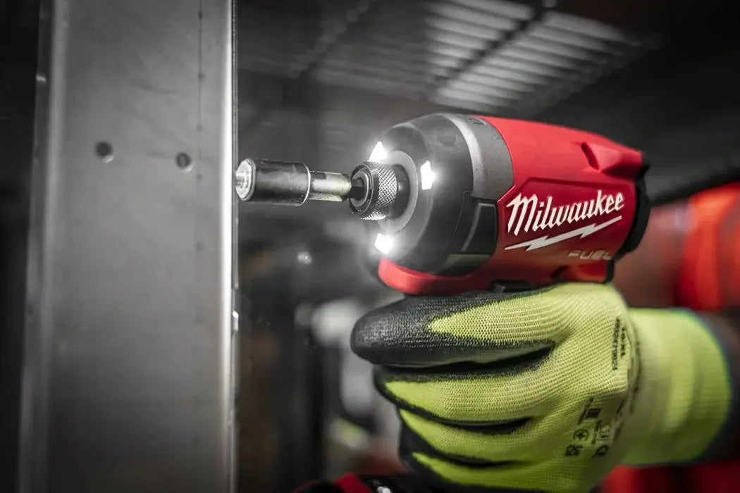 M18 FUEL™ ¼″ HEX SLAGSKRUTREKKER Milwaukee