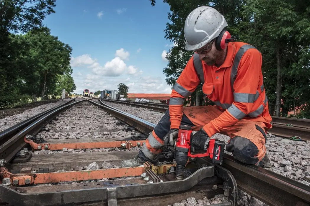 M18 FUEL™ ONE-KEY ™ 1″ MUTTERTREKKER MED FRIKSJONSRING Milwaukee