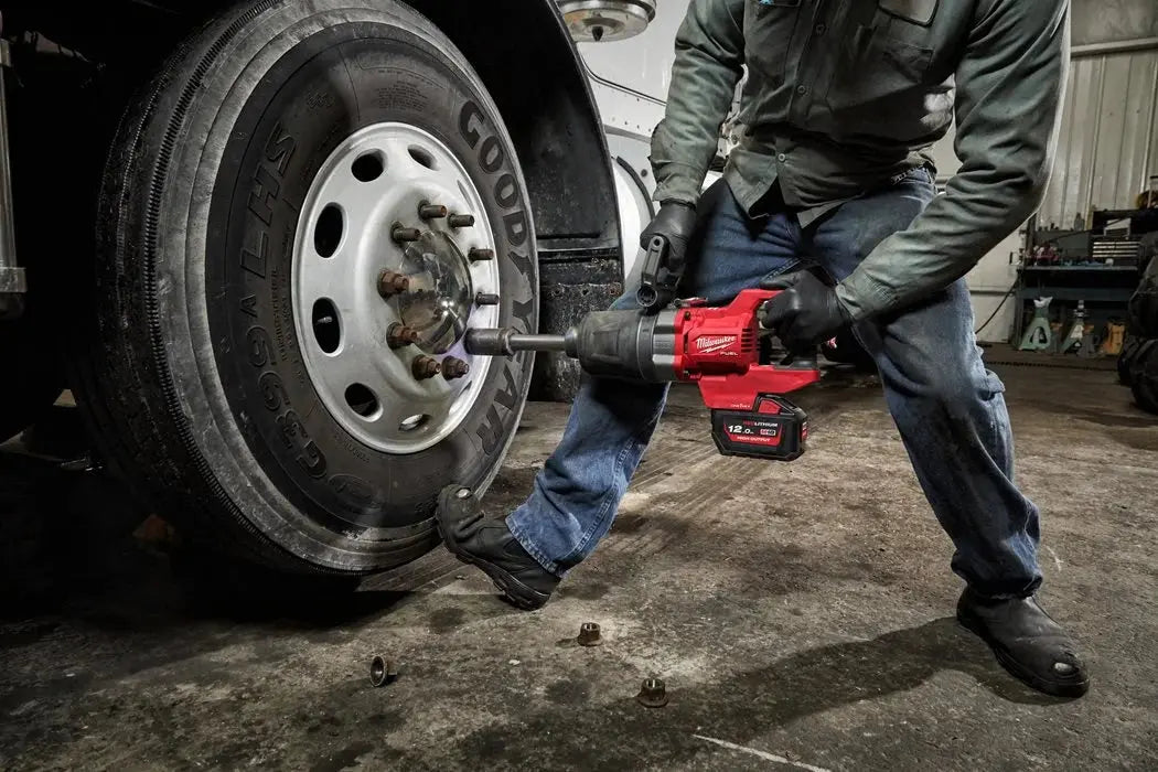 M18 FUEL™ ONE-KEY™ 1″ D-HÅNDTAK MUTTERTREKKER Milwaukee