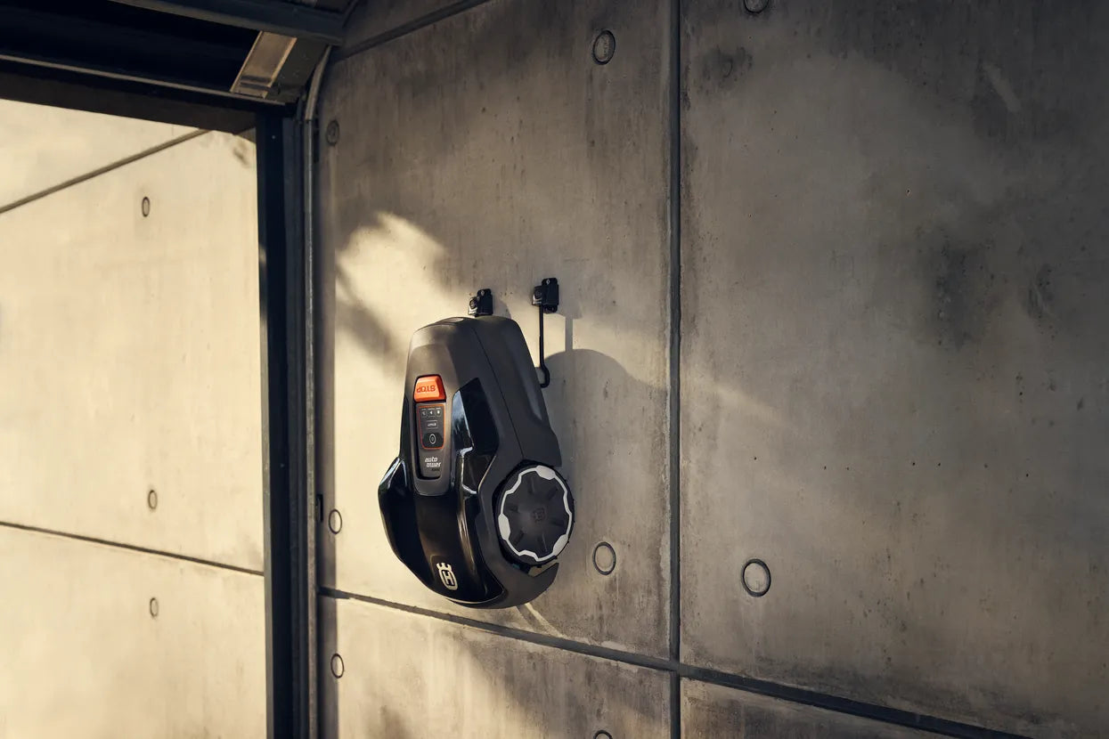 HUSQVARNA Automower® Aspire™ R4