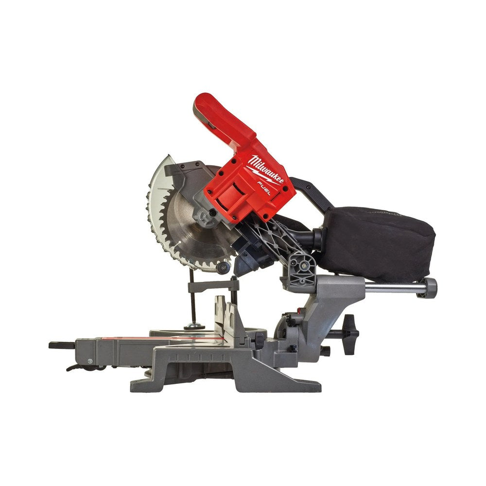 M18 FUEL™ 190 MM KAPP/GJÆRSAG
